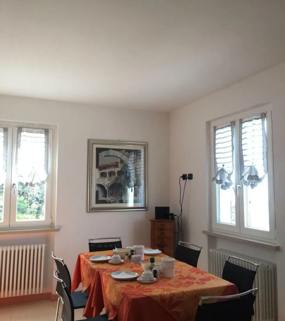 Bed & Breakfast B&B Lil Brenzone sul Garda